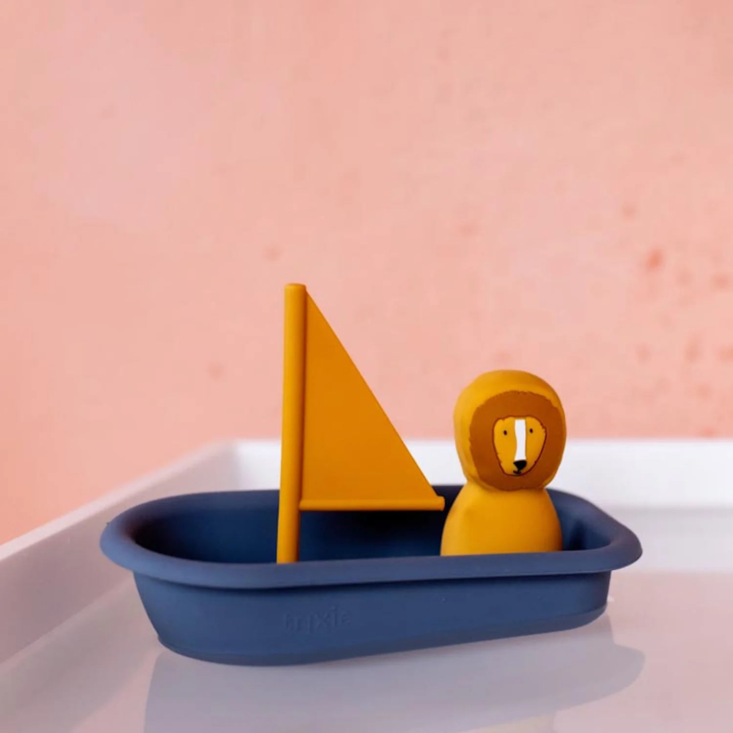 Bath Toy Sailboat - Mr. Lion - Image 6